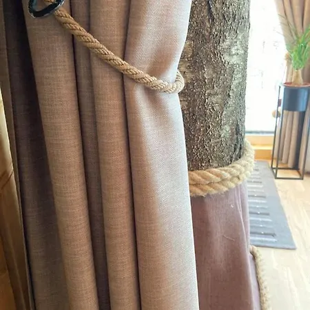 Campeggio Tiigrisilma Treehouse *