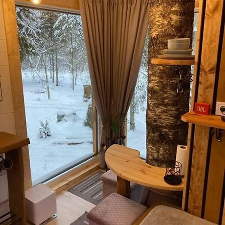 Tiigrisilma Treehouse Campeggio Kohila