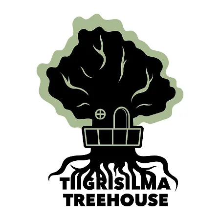 Tiigrisilma Treehouse Campeggio